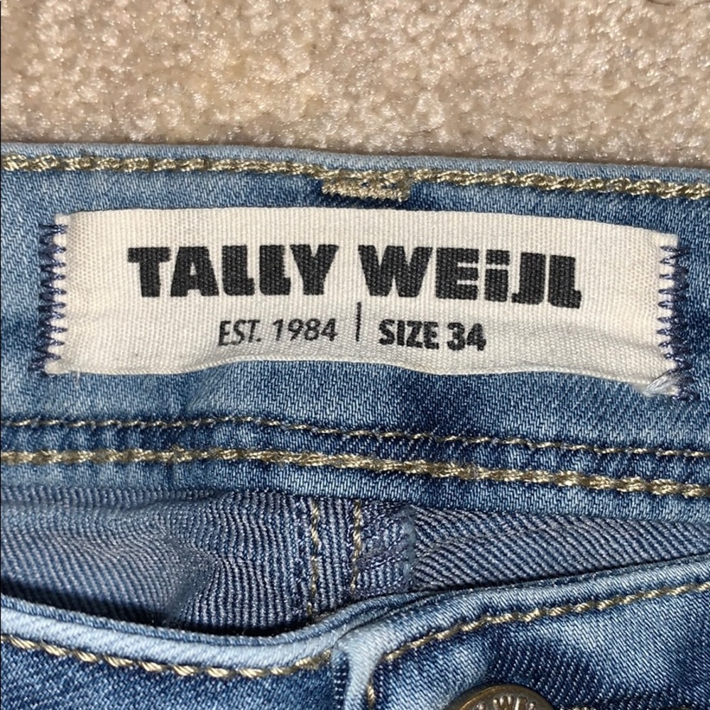 Jeans - Picture 2 of 2